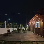 Oug8 Garden Home Bbq Karaoke