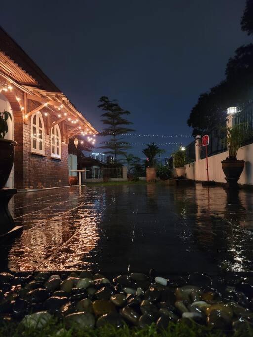 Oug8 Garden Bbq Karaoke Rumah percutian Kuala Lumpur